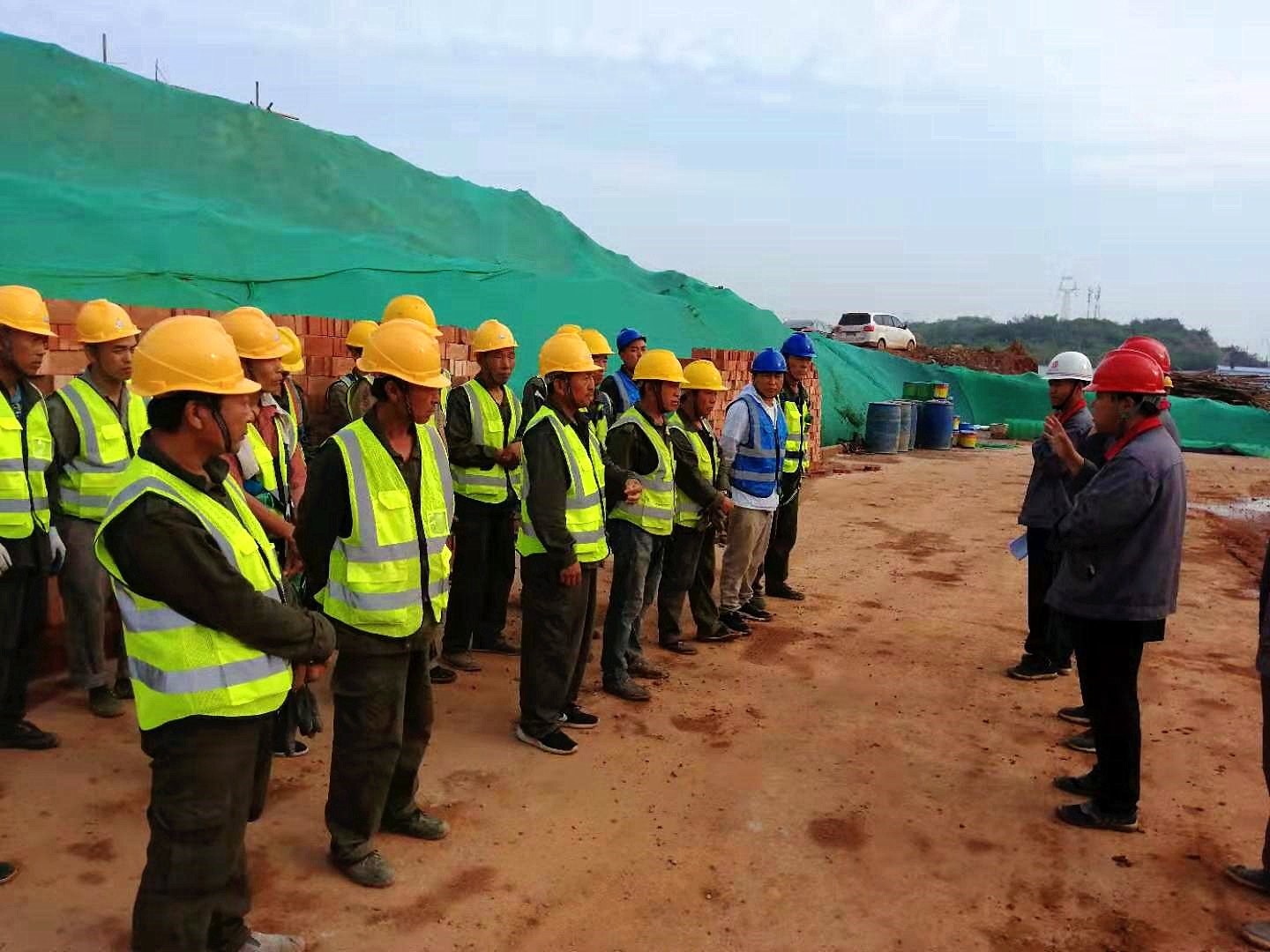 ����ǽ����