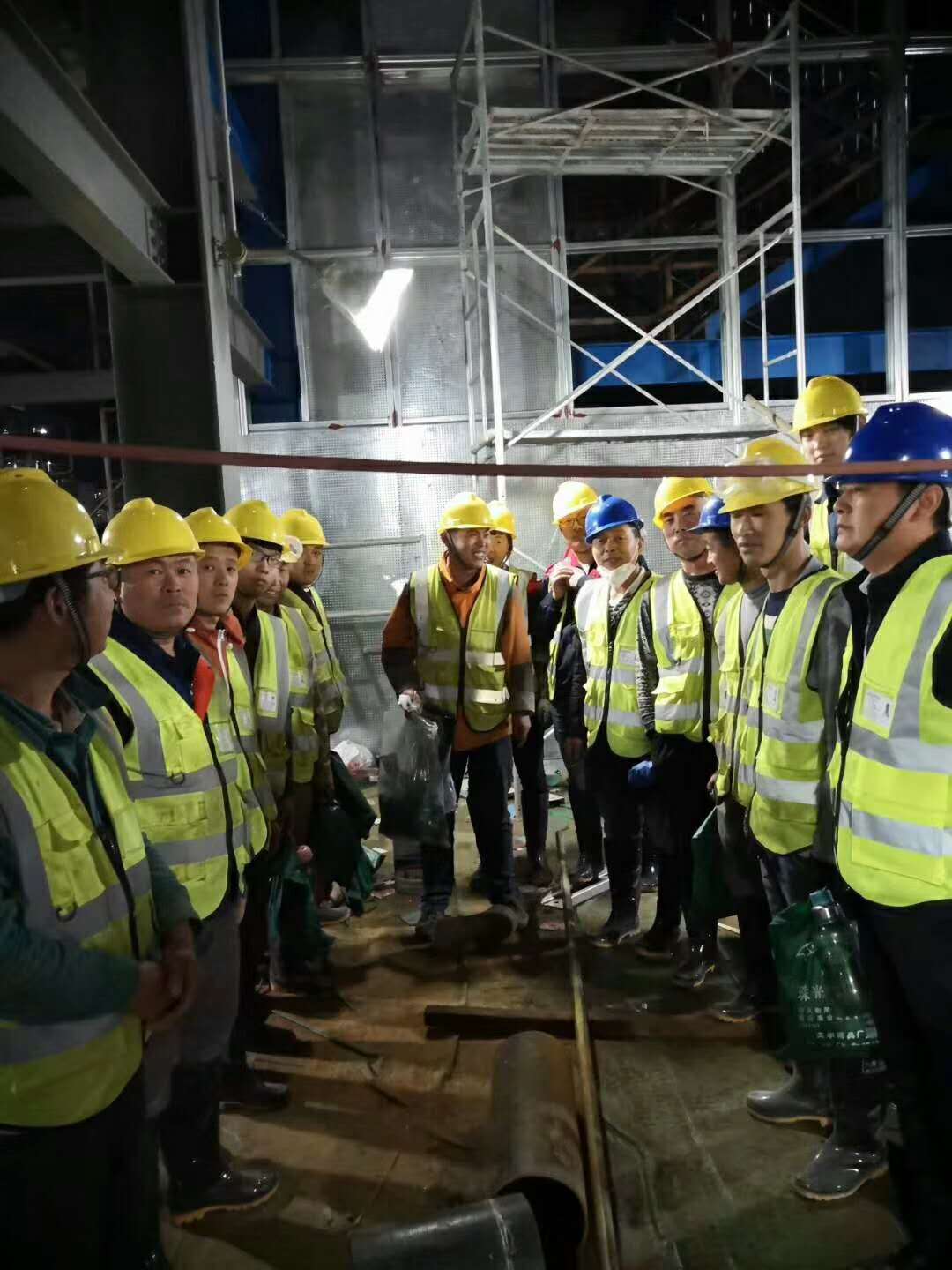 ����ǽ����