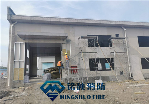 ���ʷ���ǽ���Һ����콨��������